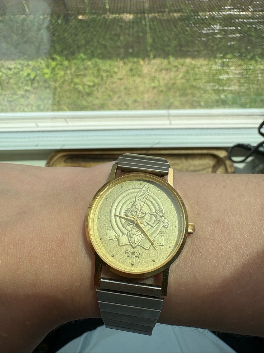 Armitron Gold Tone Looney Tunes Bugs Bunny Dial Watch